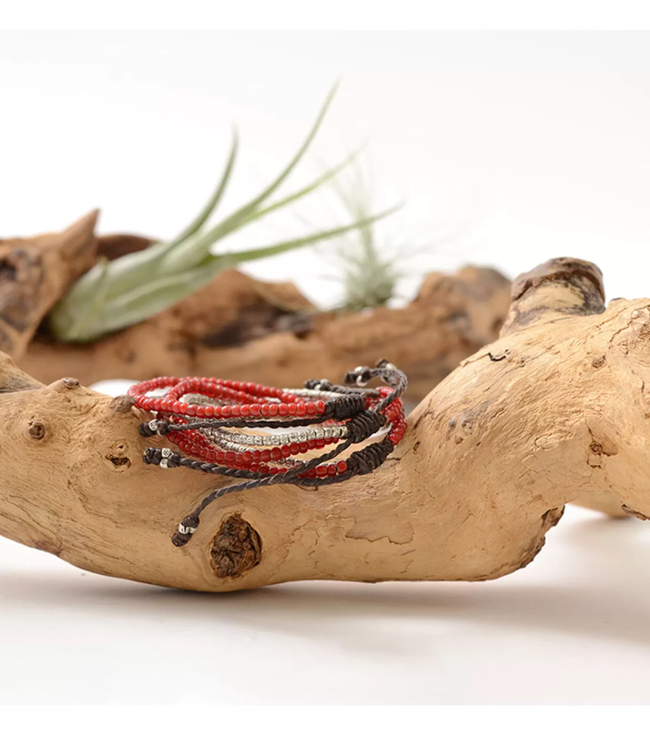 PHADUA Bracelets>Two Strands Waxed Cord Bracelet (White Heart/Silver) Red